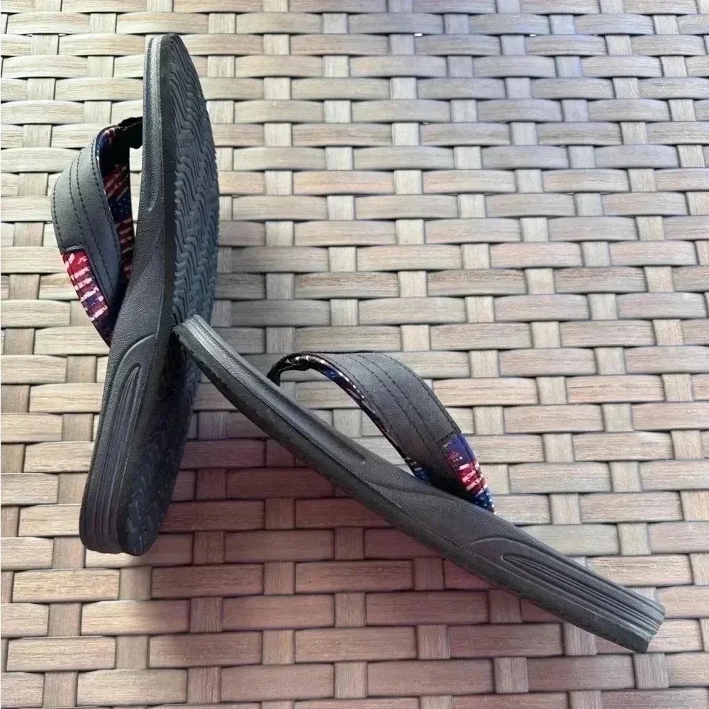 High Tide Men’s “Brandon Elite” Flip‎ Flops Size 12